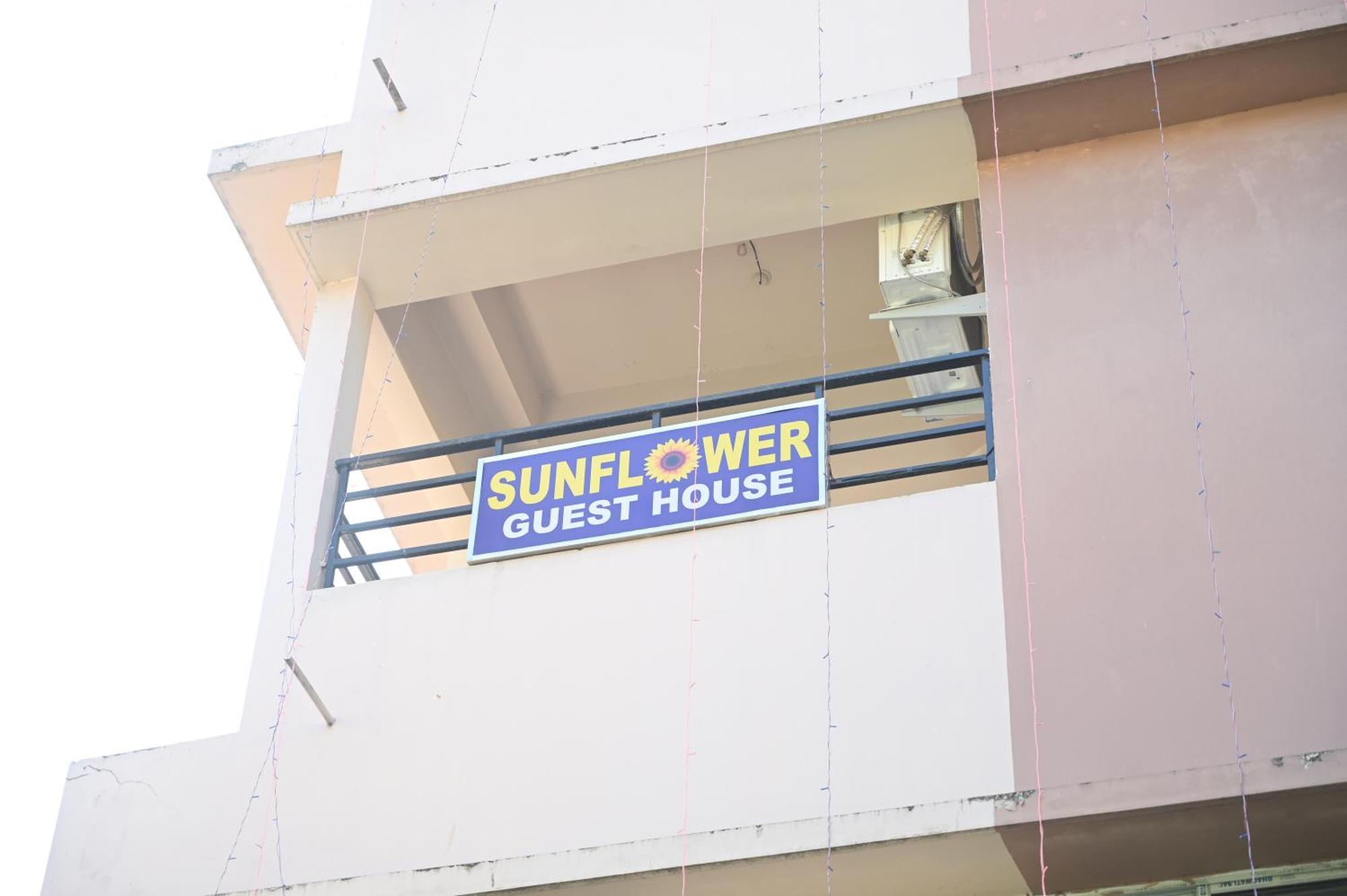 Sunflower Guest House Guwahati Eksteriør billede